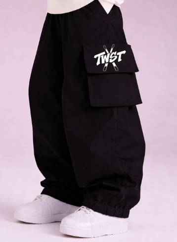 Black TWST Baggy Snowpants